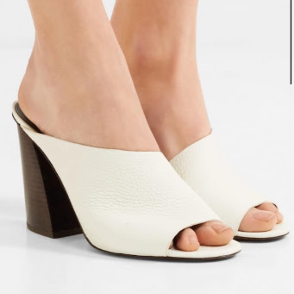 Mercedes Castillo White Mules 6.5